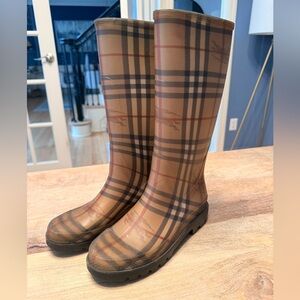 Authentic BURBERRY Nova Check Tall Rain Boots 38 (7.5 US)